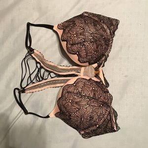 Victoria’s Secret Bombshell